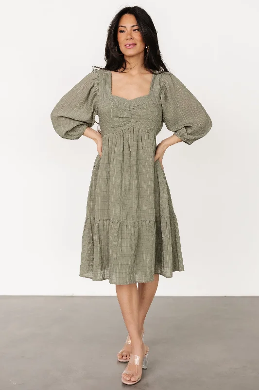  Women's Classic OutfitVaeda Midi Dress | Olive