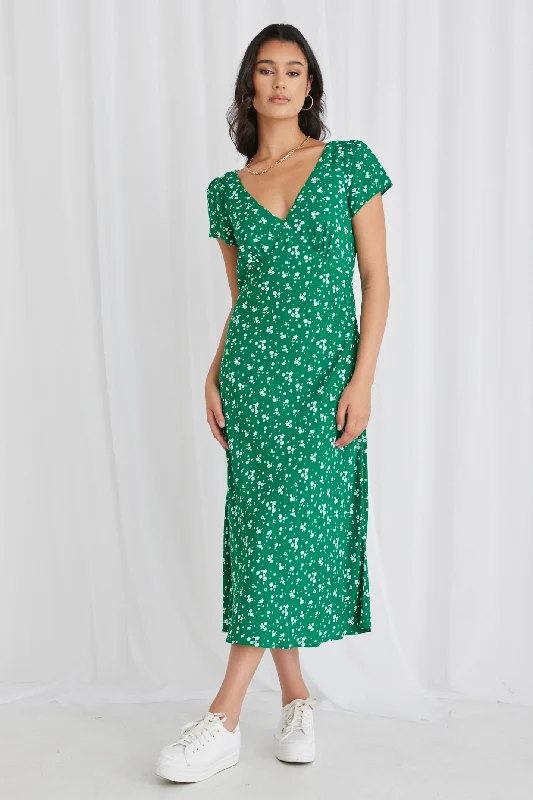  Unleash Your Trendy SideCosmic Green Ditsy Sleeveless Slim Fit Midi Dress