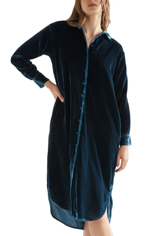  Sustainable Fashion ExtravaganzaSUURI VELVET SHIRT DRESS - A0833