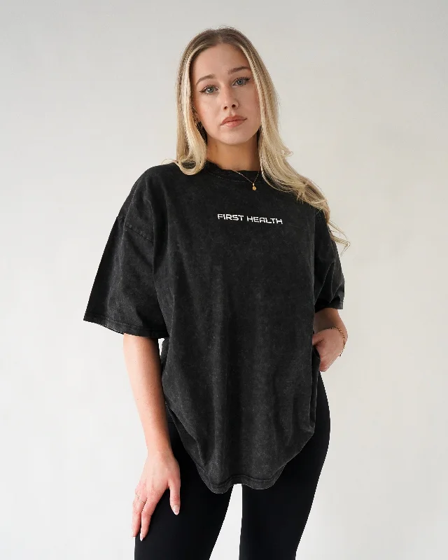  Women's Classic OutfitVintage Tee - Charcoal