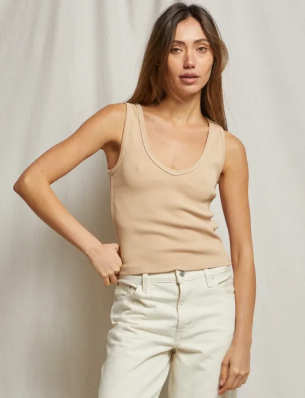  Women's Work Outfit For The OfficeMaria V Neck Blondie, Sand Dune