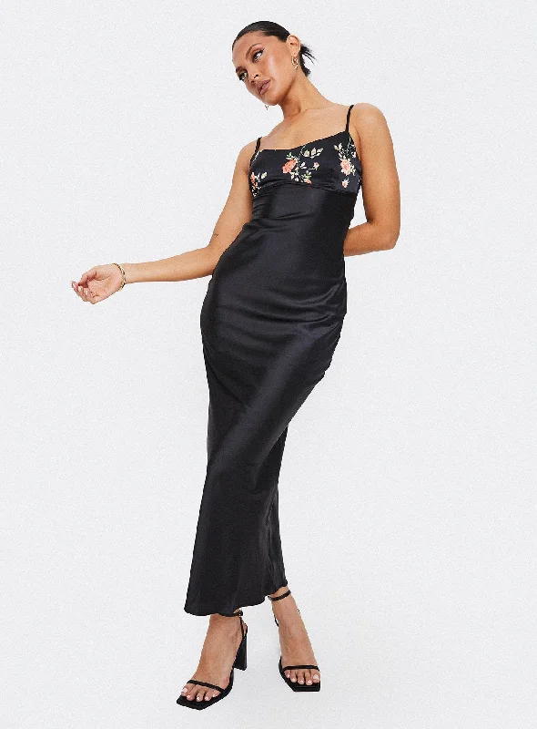  Formal Attire For WomenLarver Maxi Dress Black