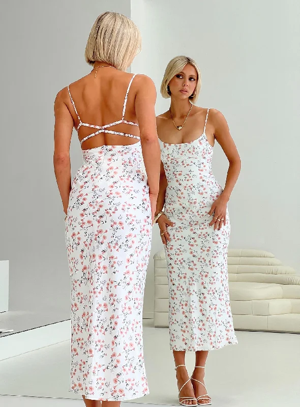  Unleash Your FashionMortica Maxi Dress White / Floral